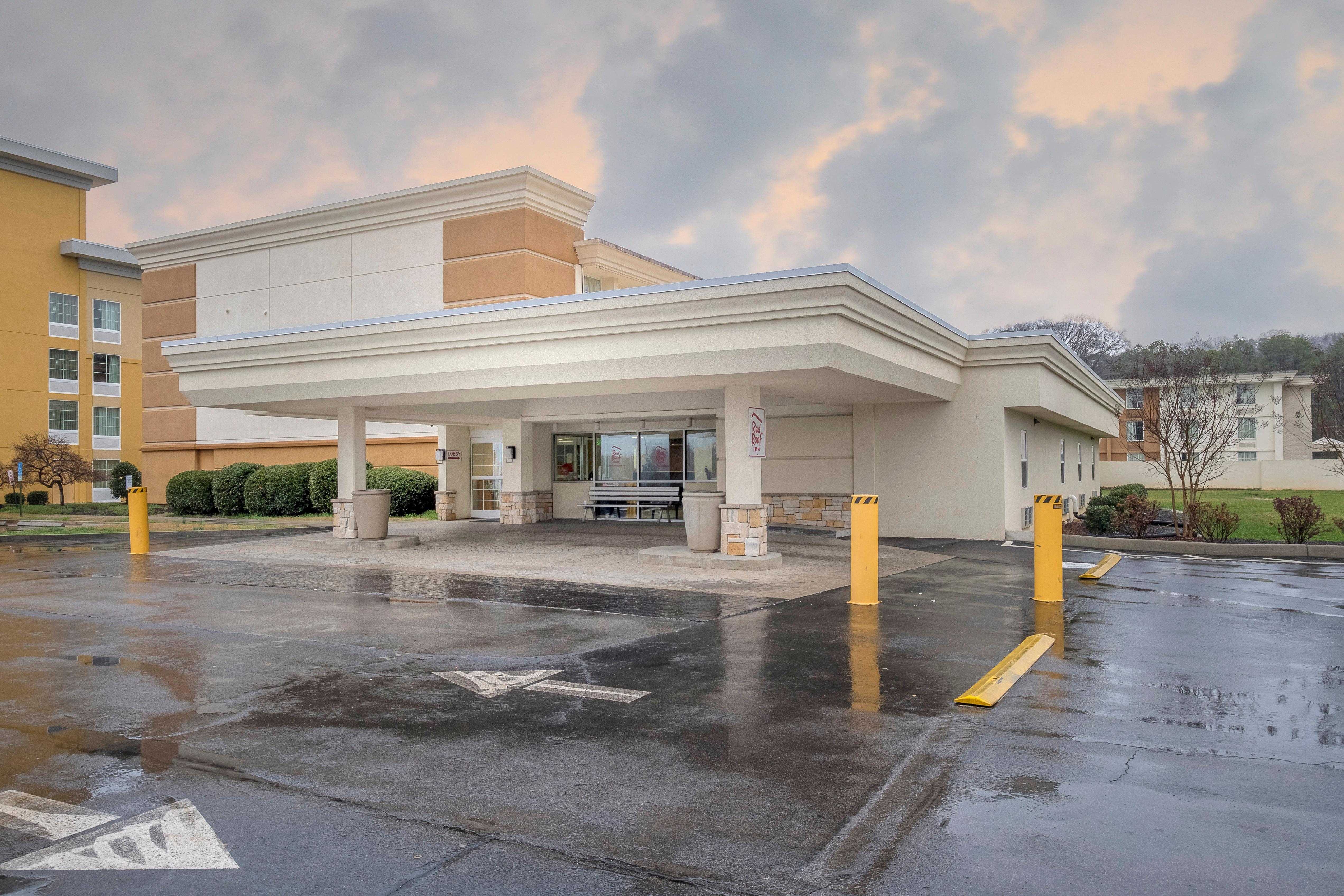 Red Roof Inn Knoxville Central - Papermill Road Extérieur photo