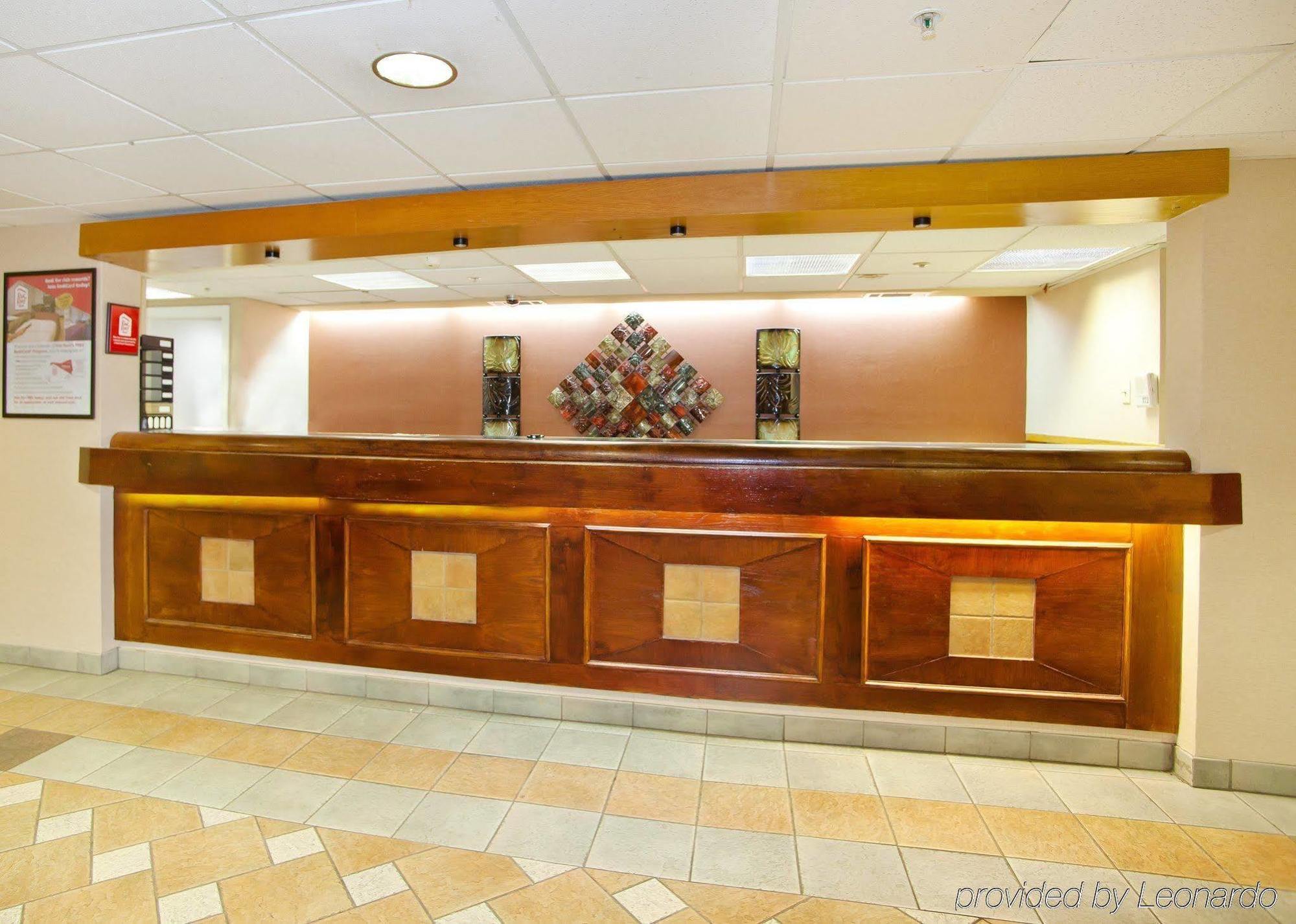 Red Roof Inn Knoxville Central - Papermill Road Extérieur photo